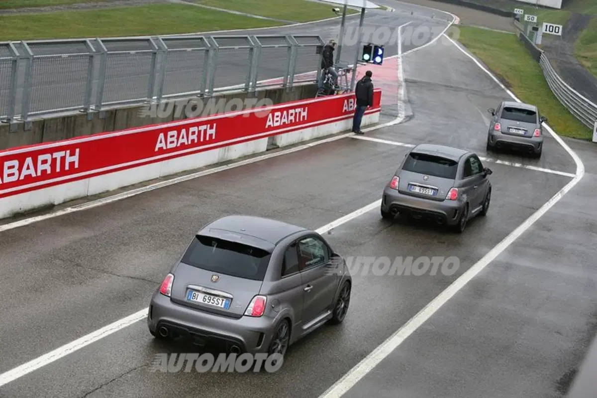 Abarth 695 Biposto (15)