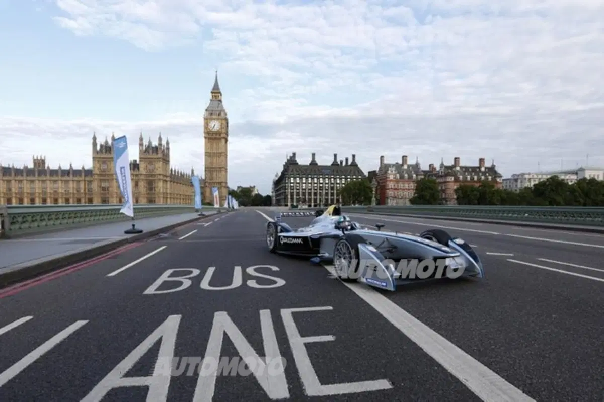 Arriva il sì della Svizzera: la Formula E forse correrà! No alle altre... (3)