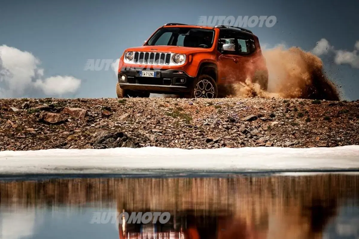 Jeep Renegade: arriva il cambio automatico a 9 rapporti. Ecco i prezzi (4)