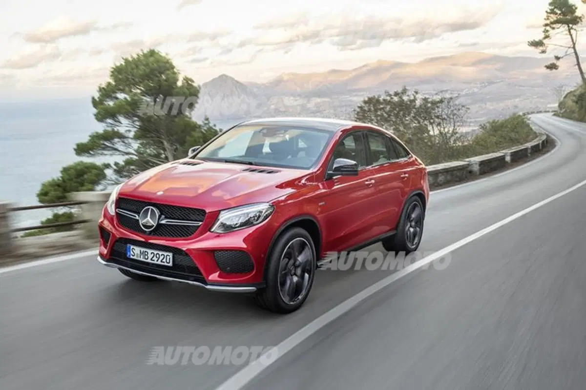 Mercedes-Benz GLE Coupè: la X6 non è più sola (2)