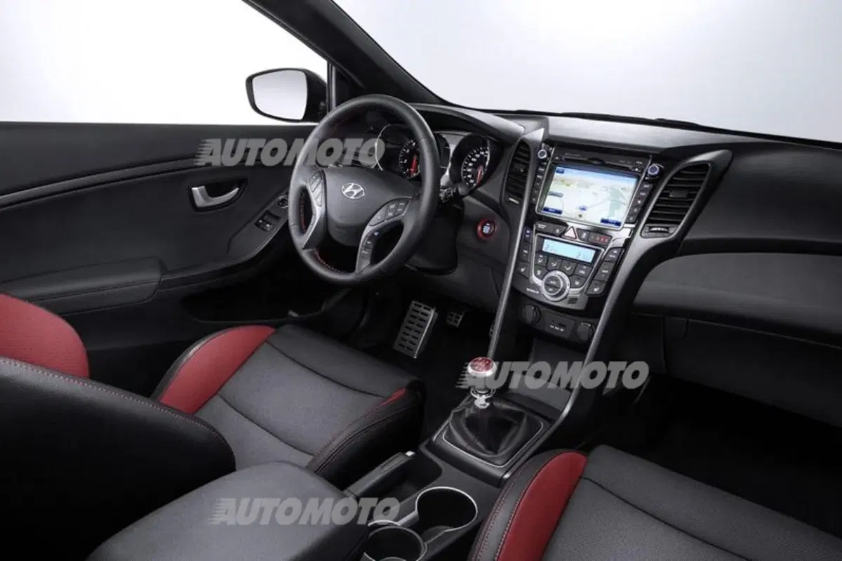 Hyundai i30 restyling: mette il turbo! (22)