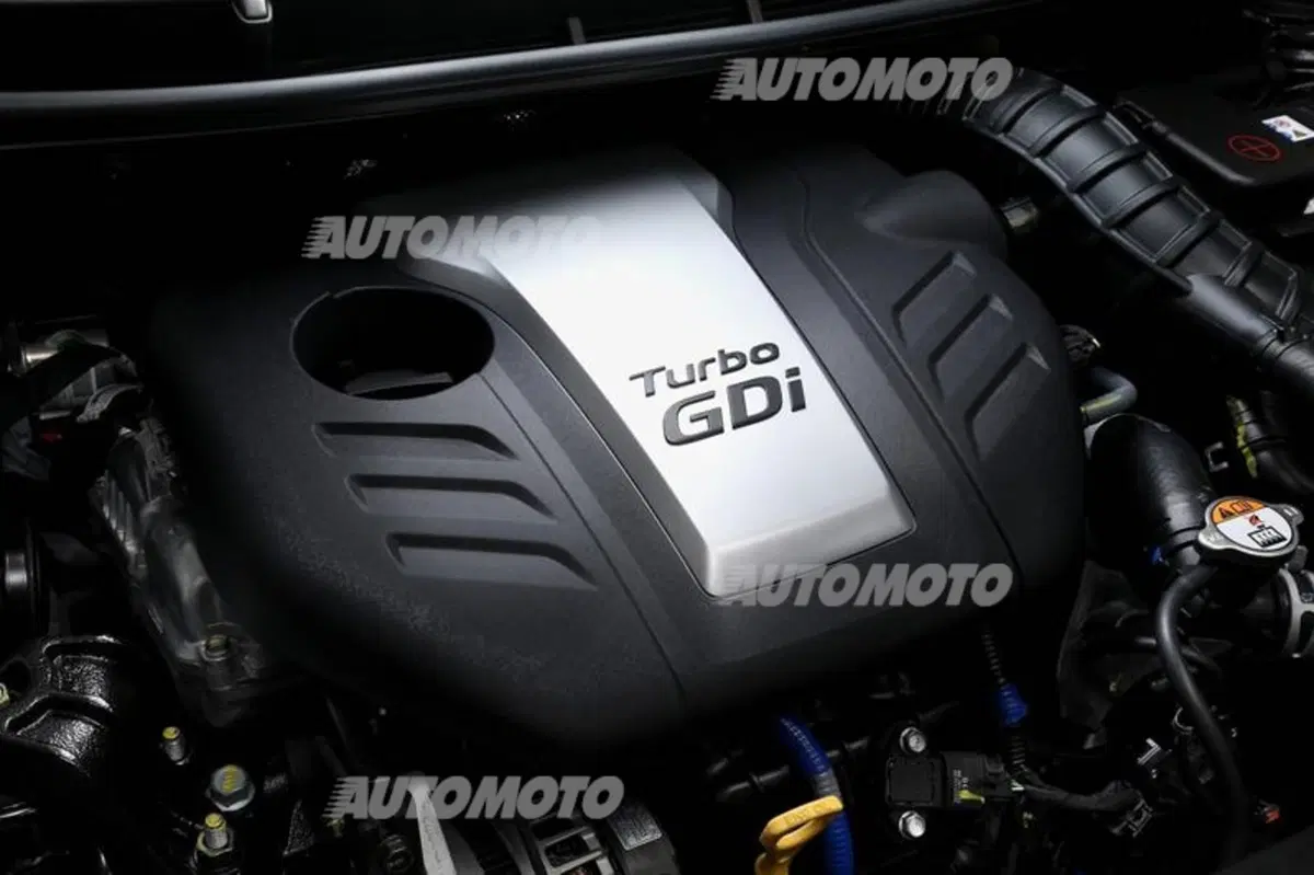 Hyundai i30 restyling: mette il turbo! (27)