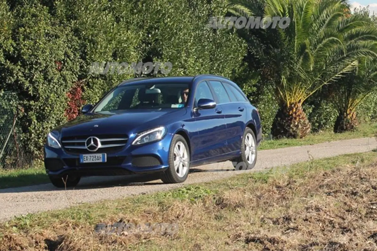 Mercedes C 220 BlueTEC Automatic Station Wagon (2)