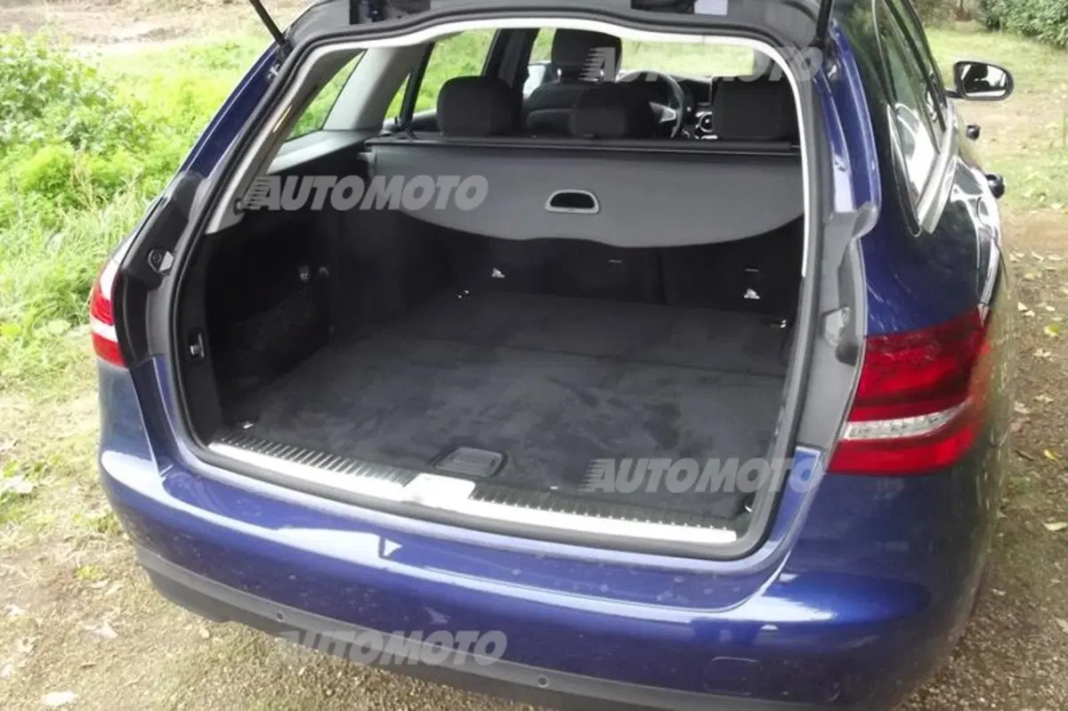 Mercedes C 220 BlueTEC Automatic Station Wagon (29)