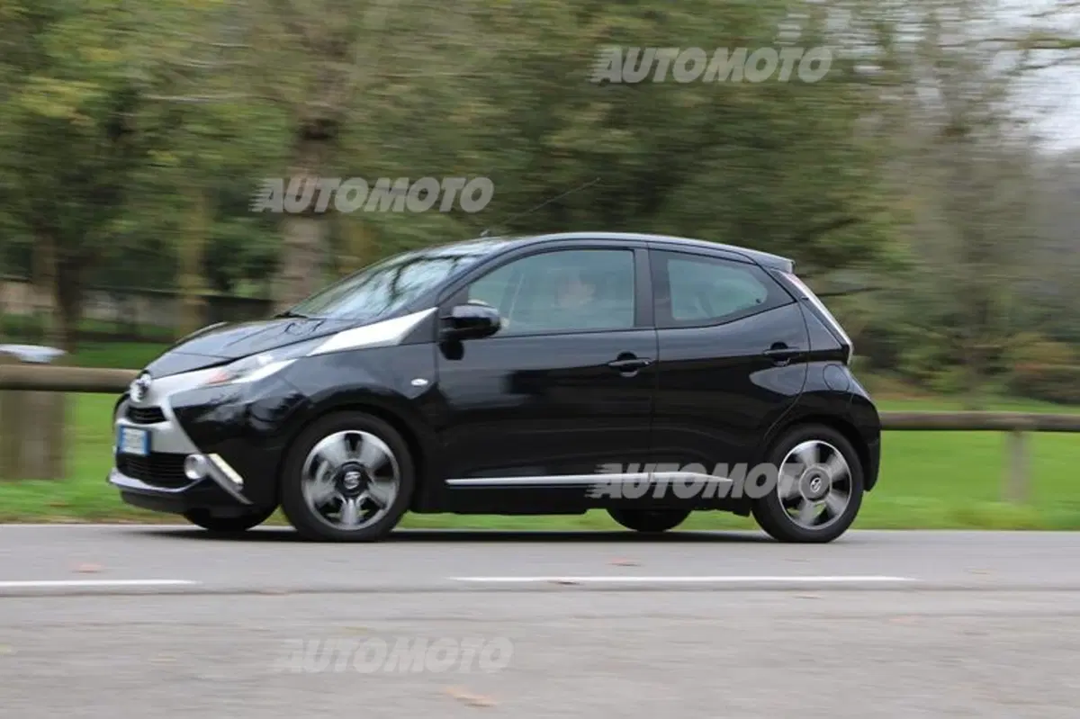 Nuova Toyota Aygo (10)