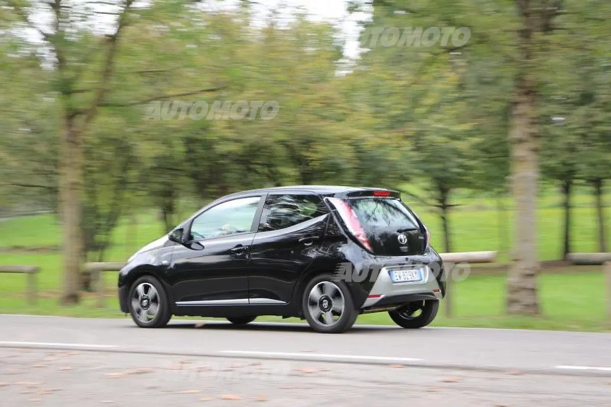 Nuova Toyota Aygo (11)