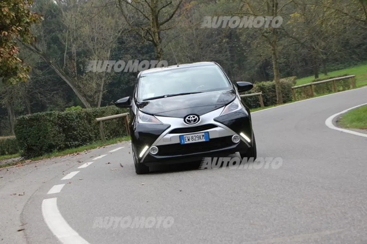 Nuova Toyota Aygo (13)