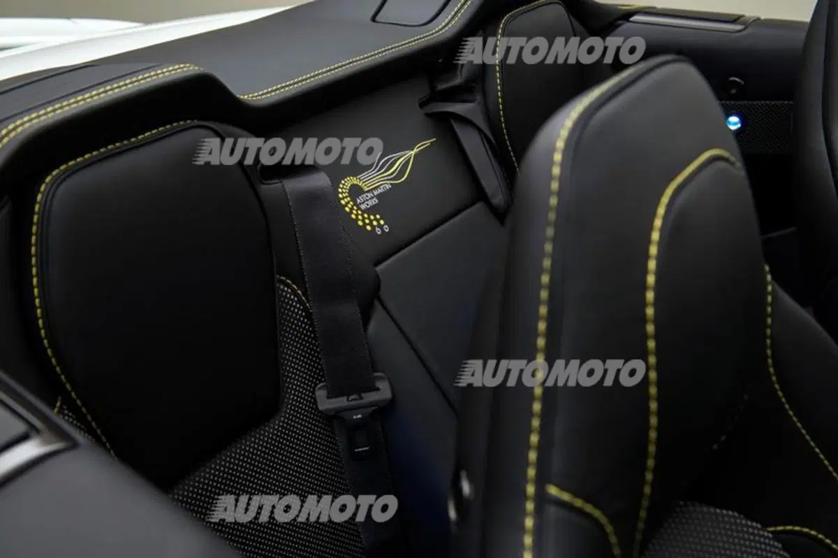 Aston Martin Works: 60 anni di attività festeggiati con 6 Vanquish da urlo (16)
