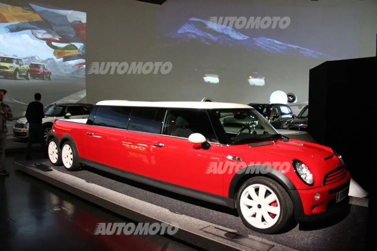 La storia della Mini diventa un museo (27)