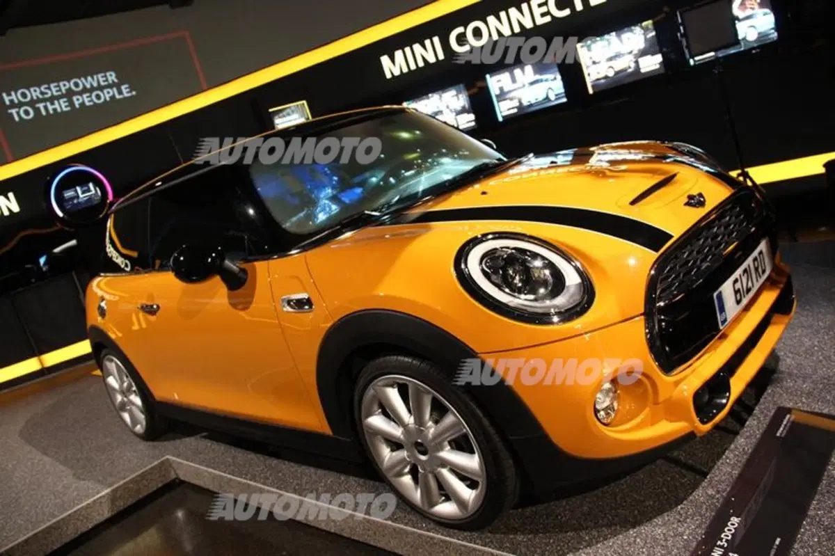 La storia della Mini diventa un museo (38)