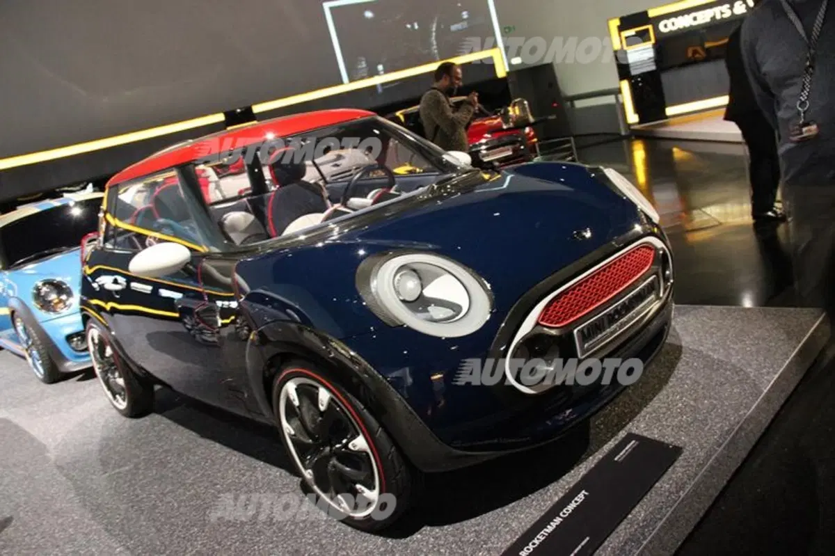 La storia della Mini diventa un museo (39)