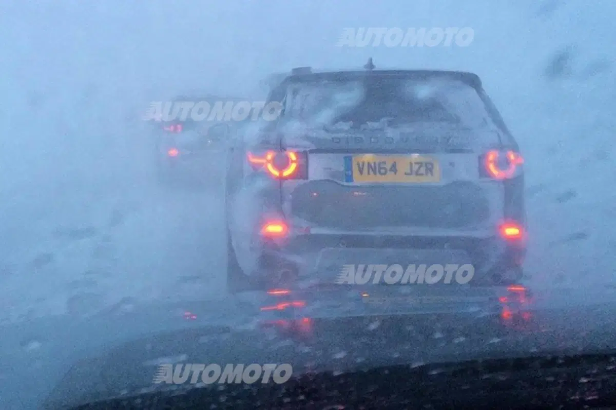 Land Rover Discovery Sport (12)