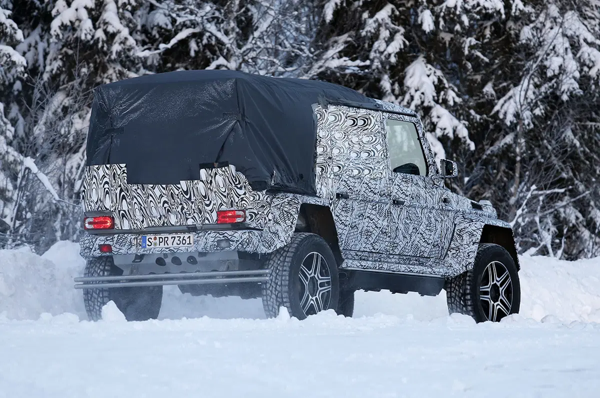 Mercedes G 500 4×4²: in arrivo una versione pick-up? (18)