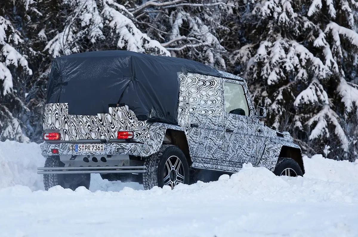 Mercedes G 500 4×4²: in arrivo una versione pick-up? (19)