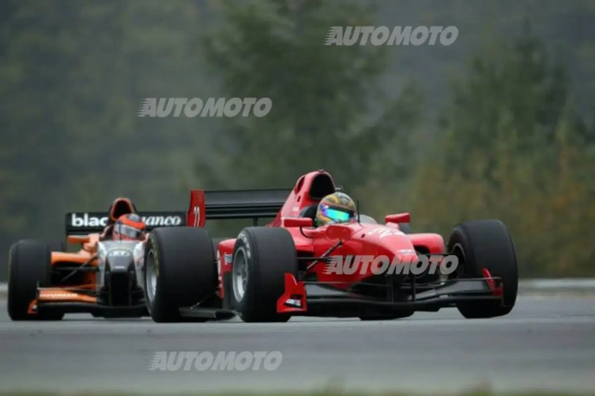 Kevin Giovesi, l'italiano che sogna la F1: «Ce la metterò tutta» (8)