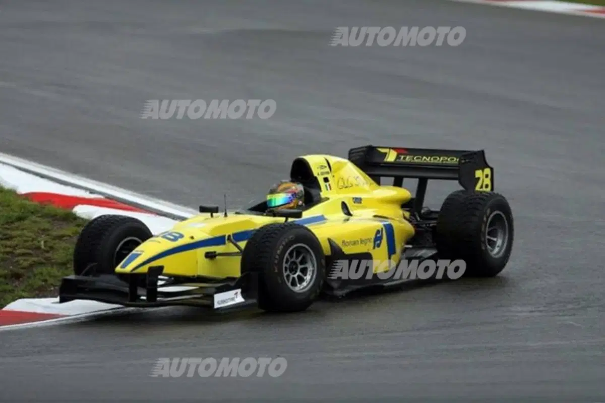 Kevin Giovesi, l'italiano che sogna la F1: «Ce la metterò tutta» (10)
