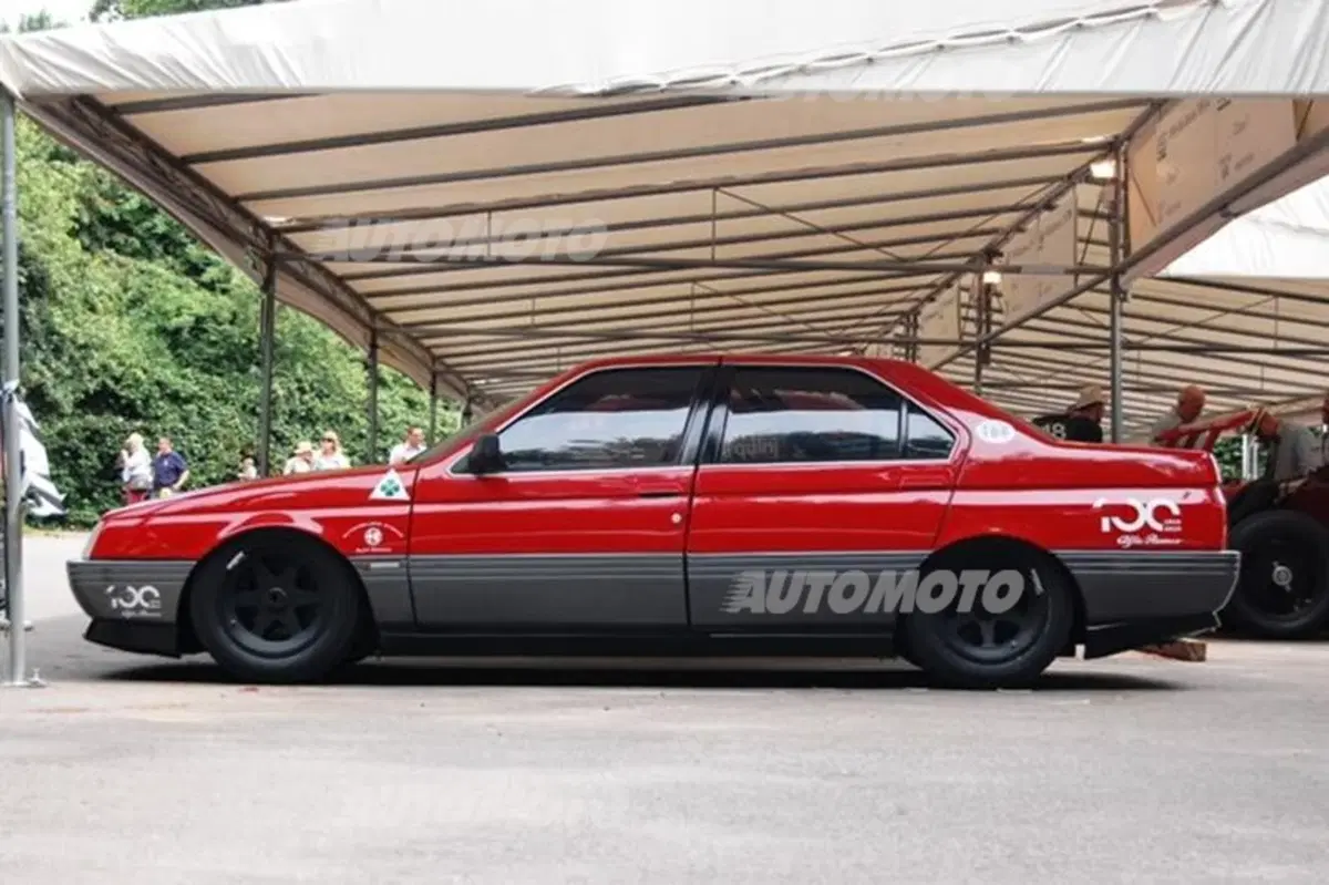 Alfa Romeo 164 Pro-car 3.0 V10: un missile da oltre 350 all'ora (2)