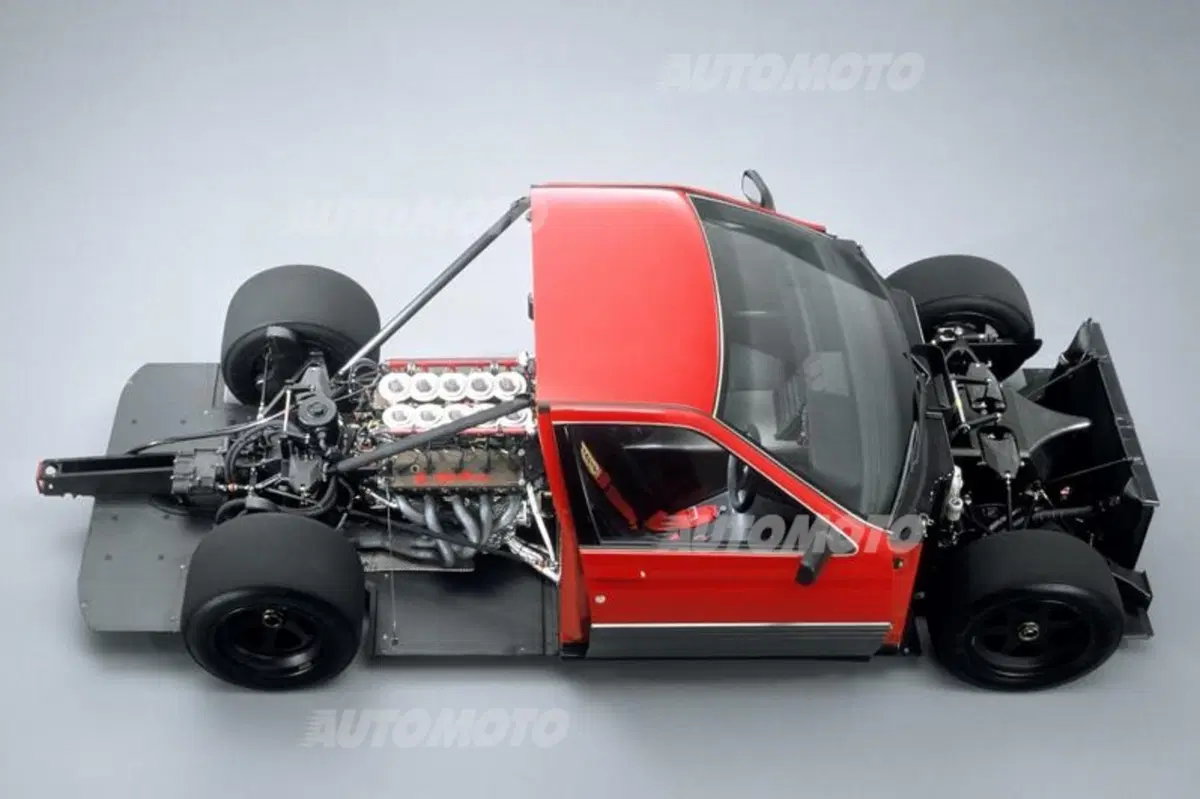 Alfa Romeo 164 Pro-car 3.0 V10: un missile da oltre 350 all'ora (6)