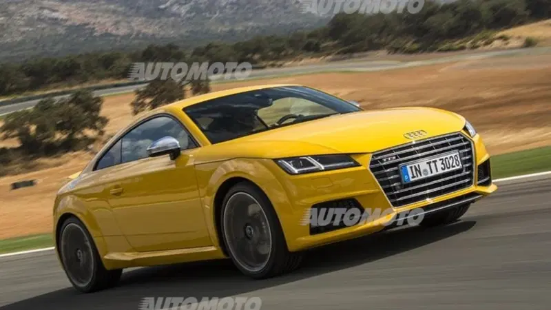 Nuove Audi TTS coup&eacute; e TT Roadster. Prezzi e dettagli per l'Italia