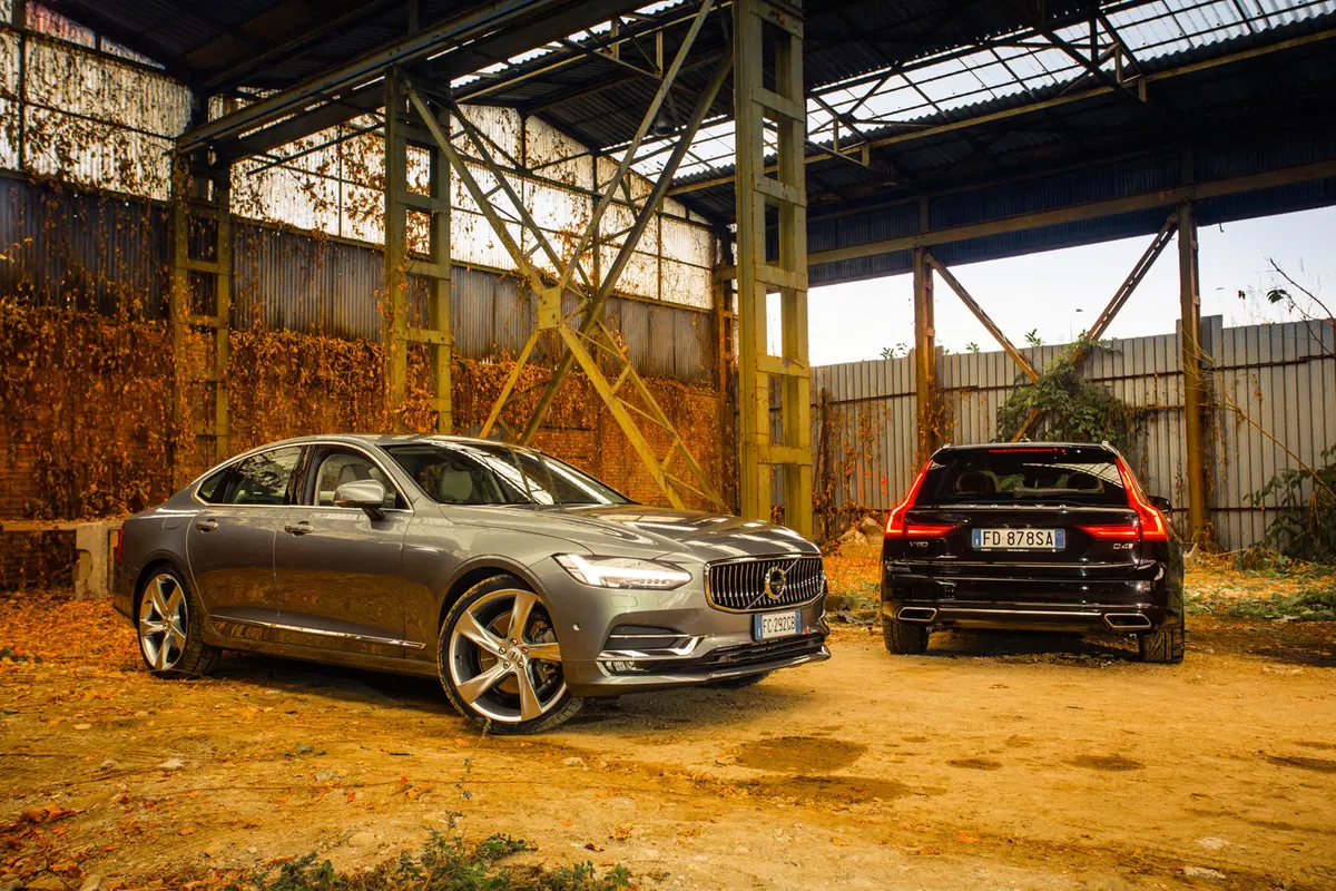 Volvo S90 e V90: scopri gli interni "svedesi" nel video a 360° (19)