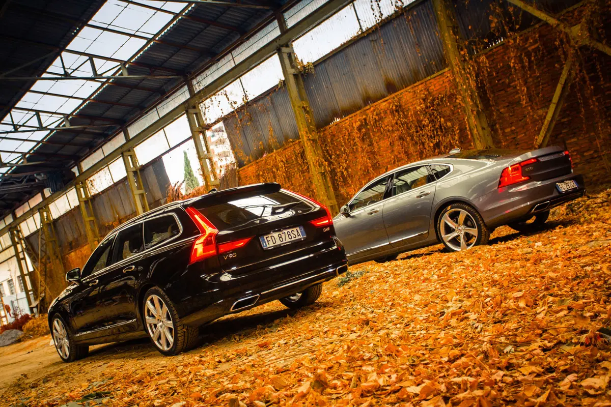 Volvo S90 e V90: scopri gli interni "svedesi" nel video a 360° (25)