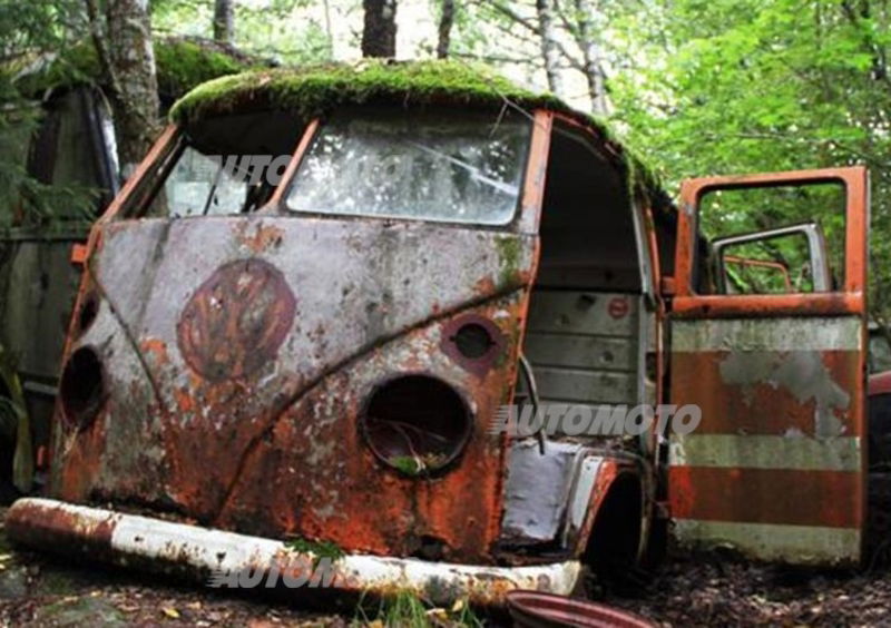 Bollo per le auto storiche. Il patrimonio andr&agrave; distrutto o finir&agrave; all&#039;estero?