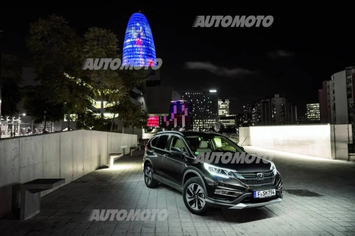 Honda CR-V restyling: tutte le immagini e i dettagli (8)