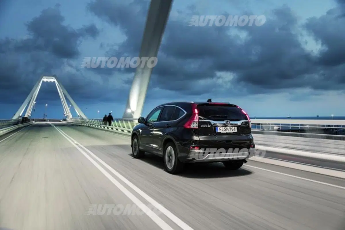 Honda CR-V restyling: tutte le immagini e i dettagli (11)