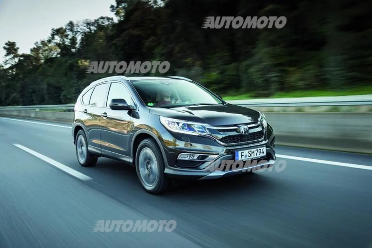 Honda CR-V restyling: tutte le immagini e i dettagli (12)