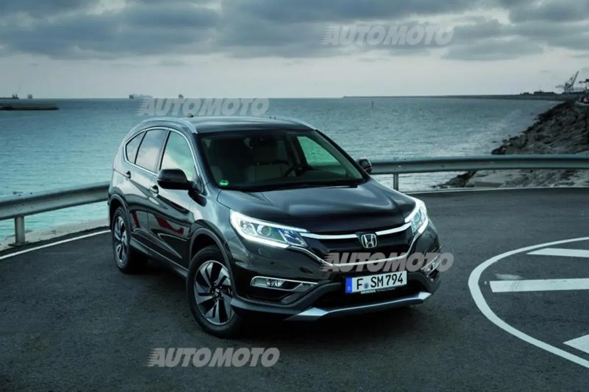 Honda CR-V restyling: tutte le immagini e i dettagli (20)