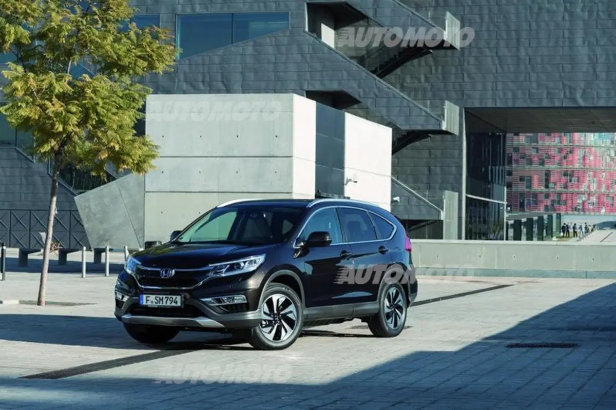 Honda CR-V restyling: tutte le immagini e i dettagli (25)