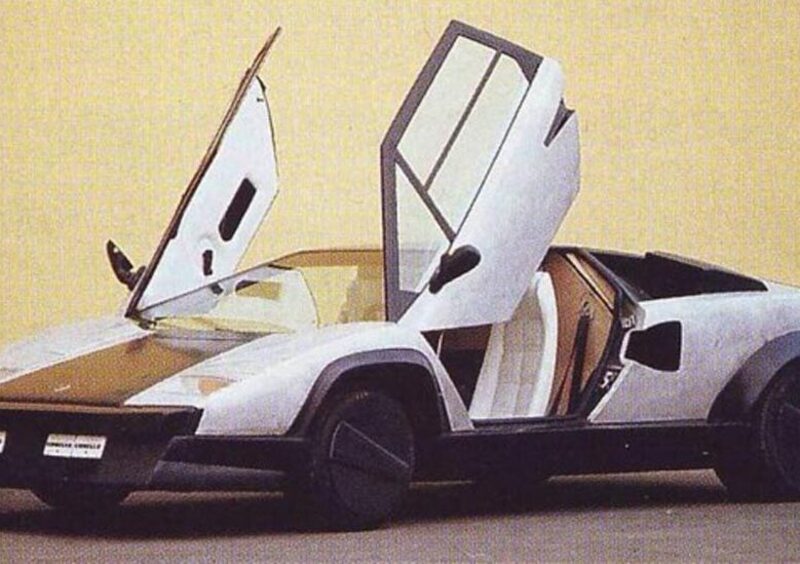 Lamborghini Countach Evoluzione: la superleggera sfortunata ideata da Pagani