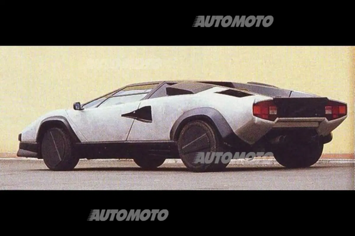 Lamborghini Countach Evoluzione: la superleggera sfortunata ideata da Pagani (5)