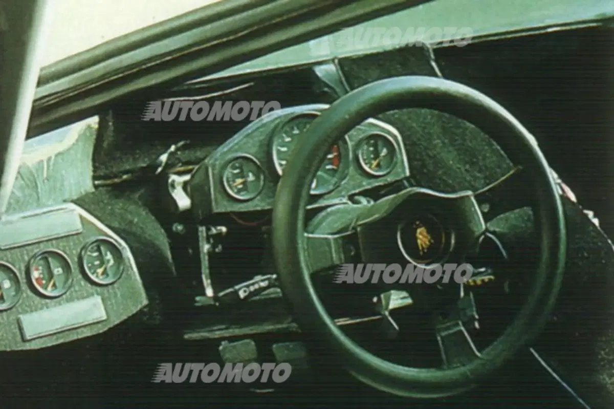 Lamborghini Countach Evoluzione: la superleggera sfortunata ideata da Pagani (8)