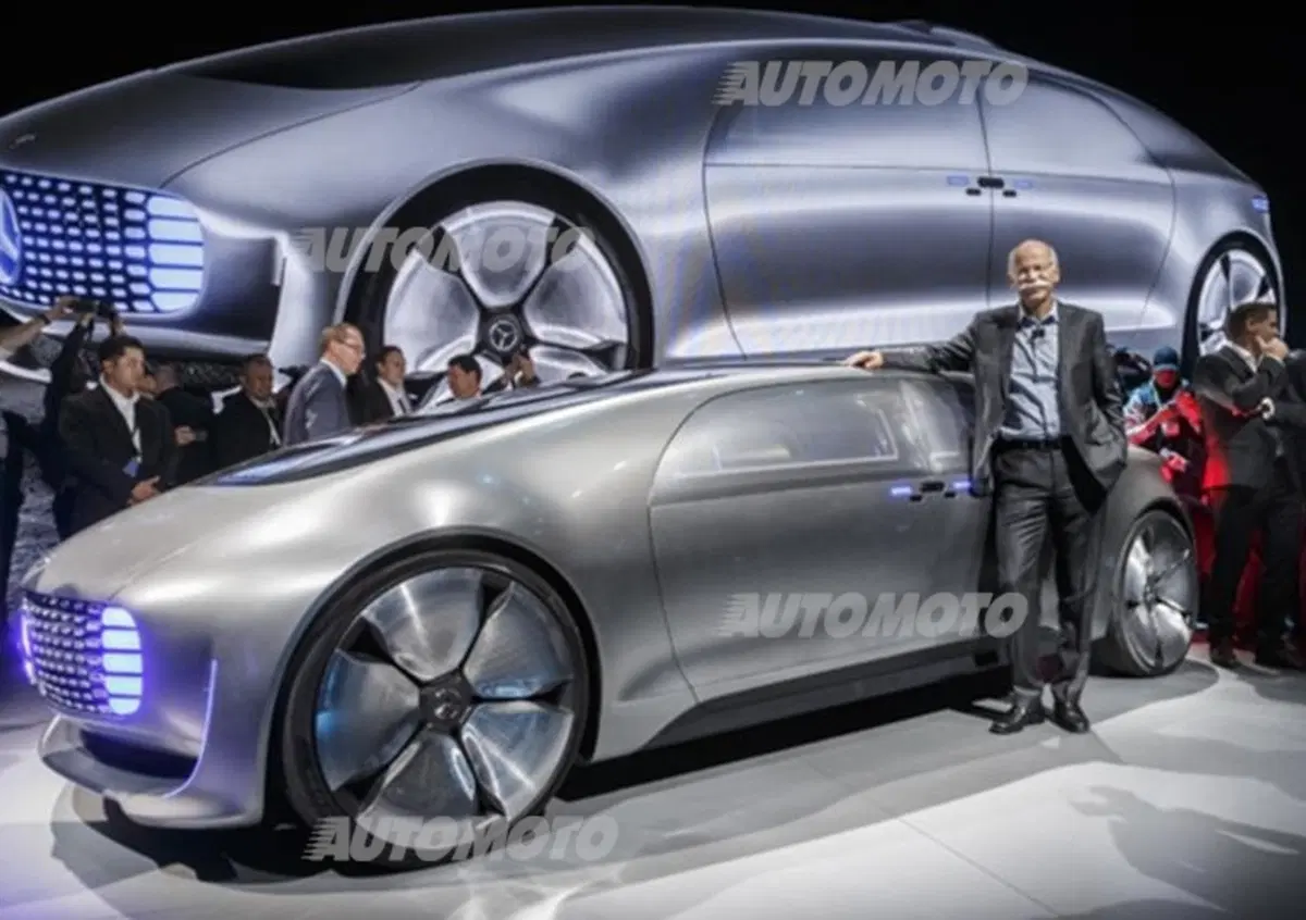 Mercedes F 015 Luxury in Motion: nasce l'autonomobile