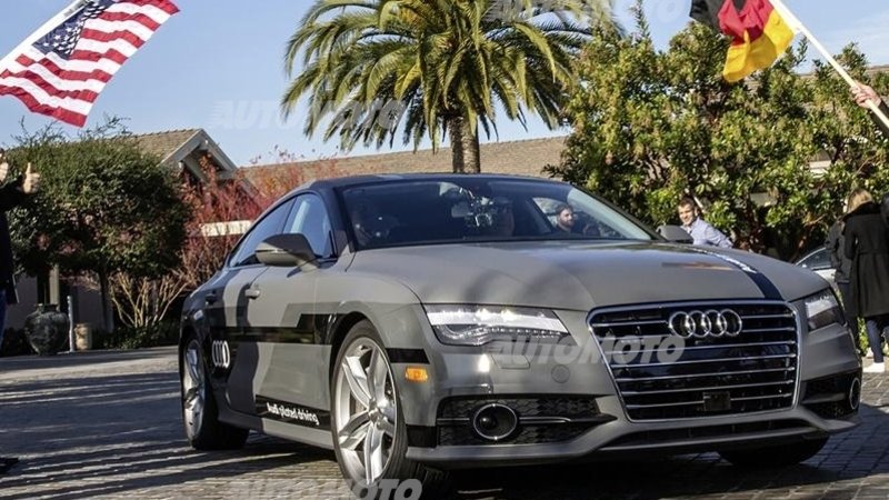 Audi A7 piloted driving concept: 900 km fino a Las Vegas senza pilota