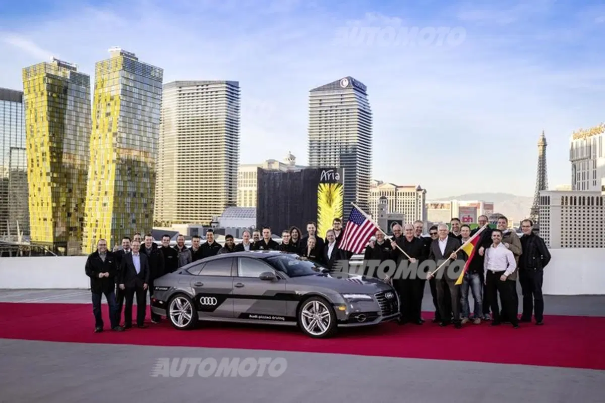 Audi A7 piloted driving concept: 900 km fino a Las Vegas senza pilota (22)