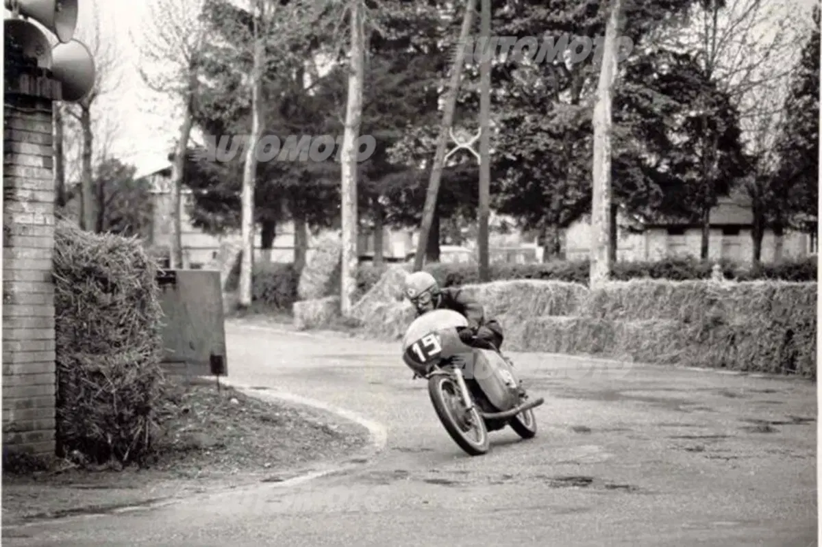 Jean Pierre Beltoise, pilota del passato di auto e moto, muore a Dakar (3)