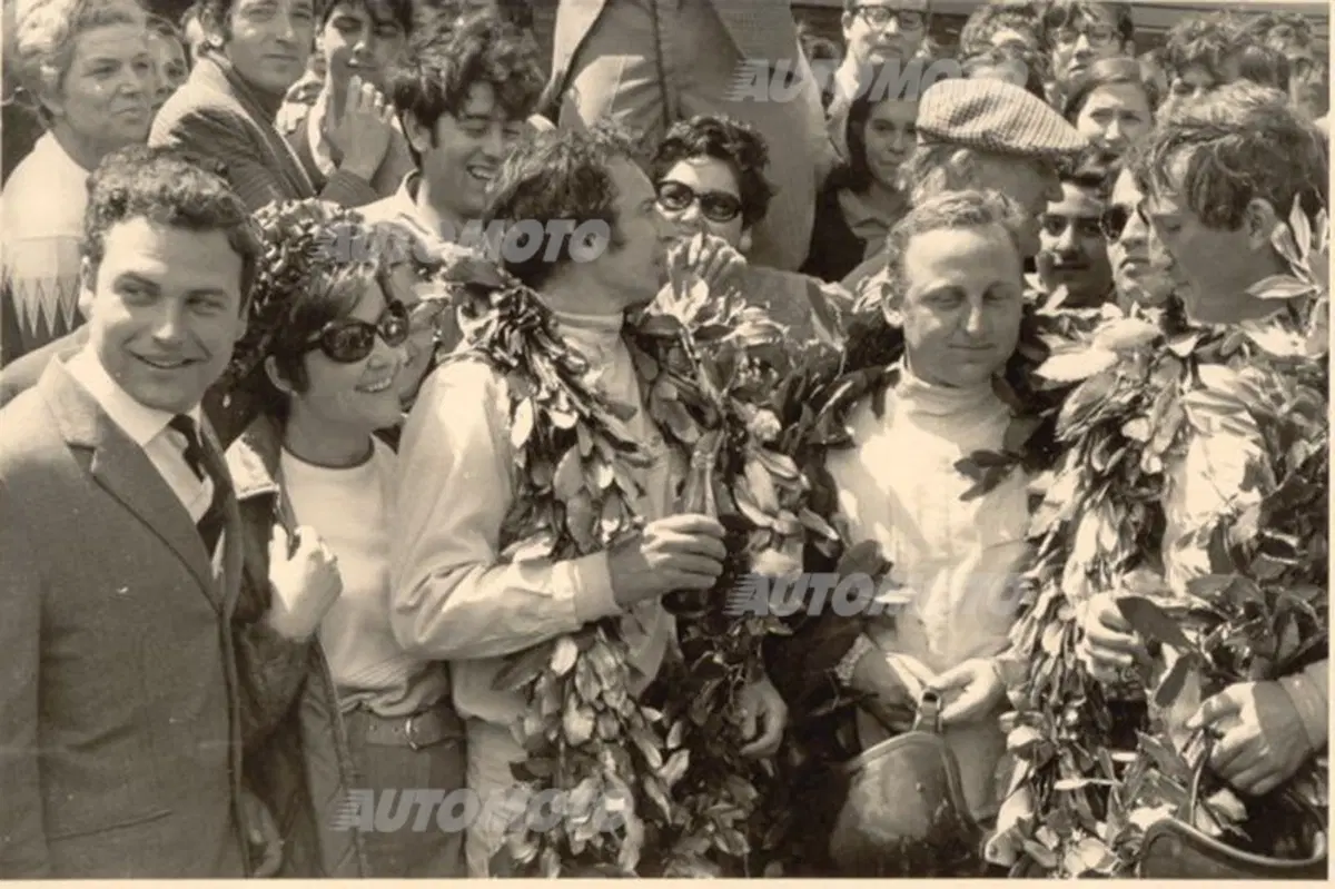 Jean Pierre Beltoise, pilota del passato di auto e moto, muore a Dakar (13)
