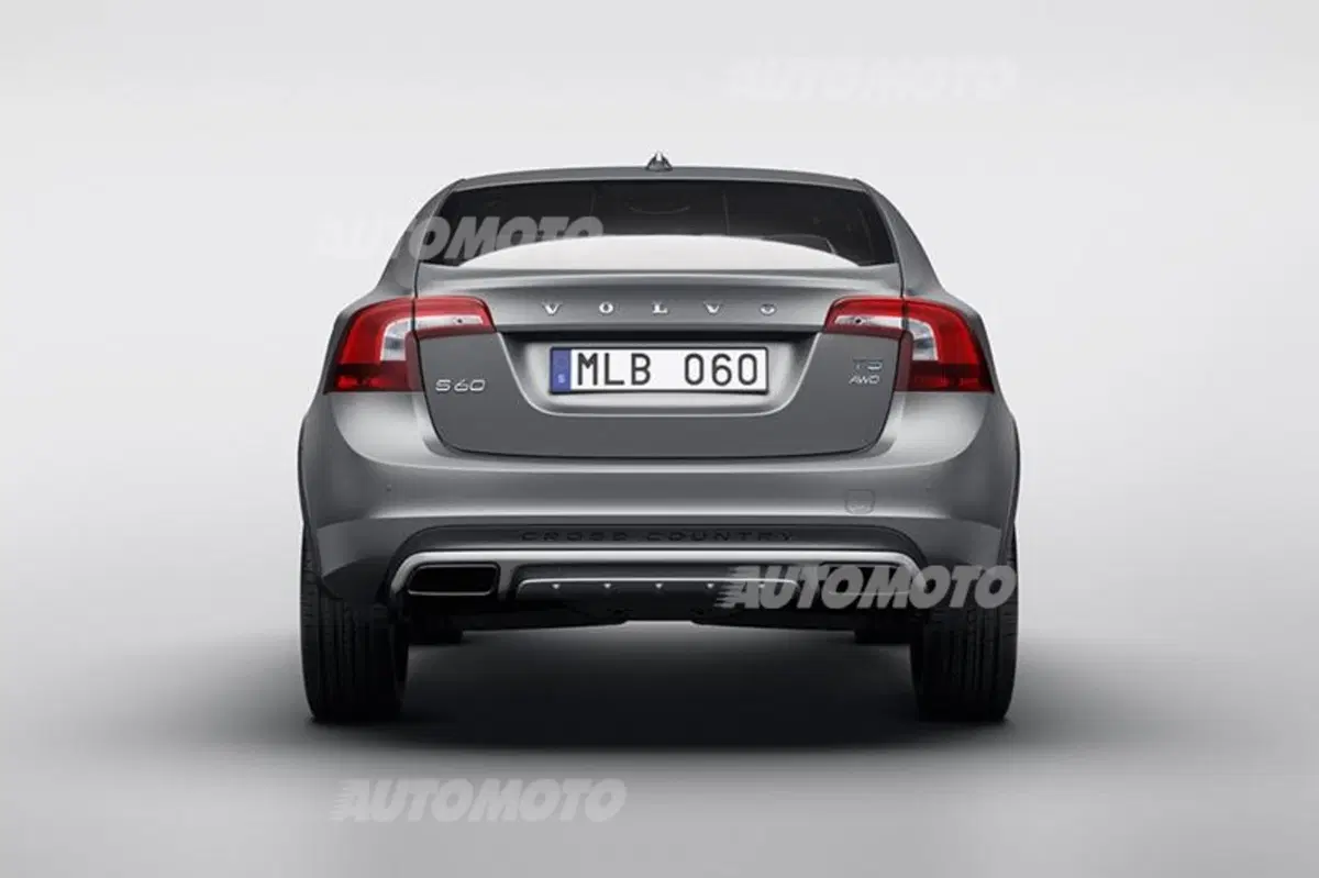 Volvo S60 Cross Country: prima berlina di lusso crossover (8)