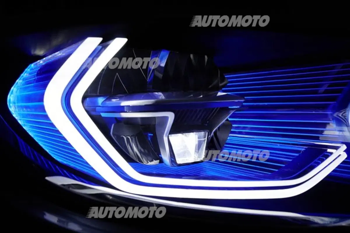 BMW M4 Concept Iconic Lights: fari al laser intelligenti (27)