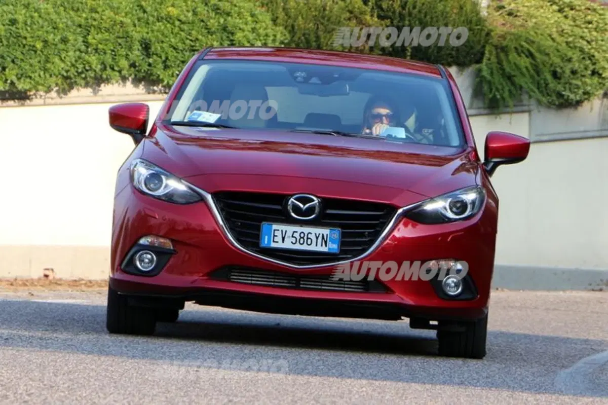 Mazda3 Skyactiv-D (3)