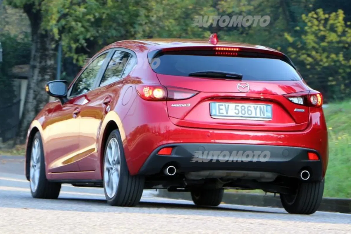 Mazda3 Skyactiv-D (6)