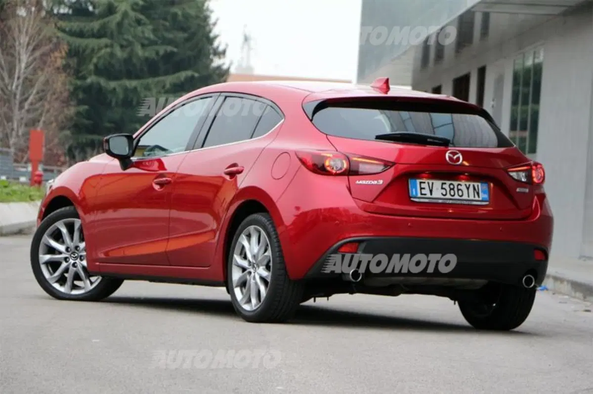 Mazda3 Skyactiv-D (11)