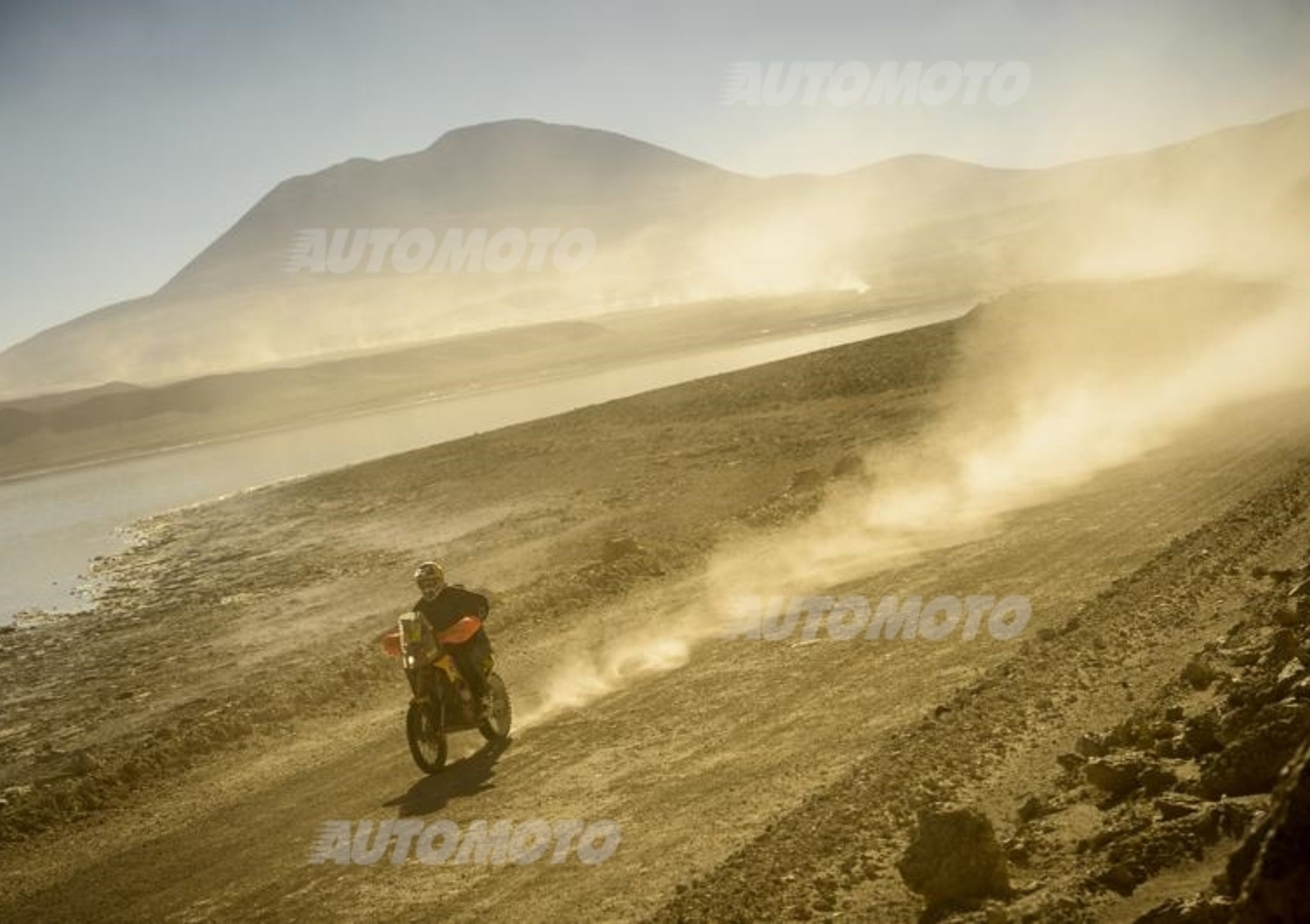 Dakar 2015, Tappa 5. Marc Coma (KTM) vince nelle moto, Vladimir Vasilyev (Mini) nelle auto