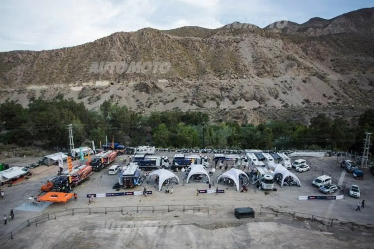 Dakar 2015, Tappa 5. Marc Coma (KTM) vince nelle moto, Vladimir Vasilyev (Mini) nelle auto (17)