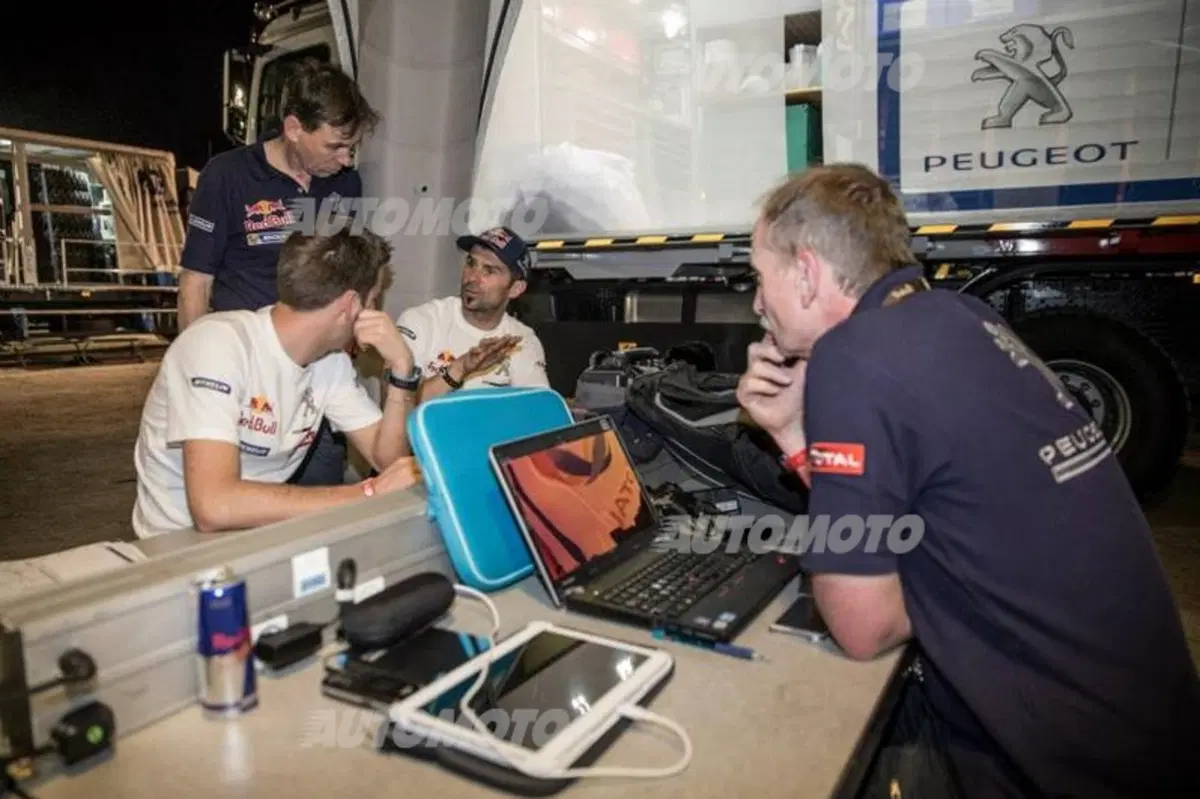 Dakar 2015, Tappa 5. Marc Coma (KTM) vince nelle moto, Vladimir Vasilyev (Mini) nelle auto (18)