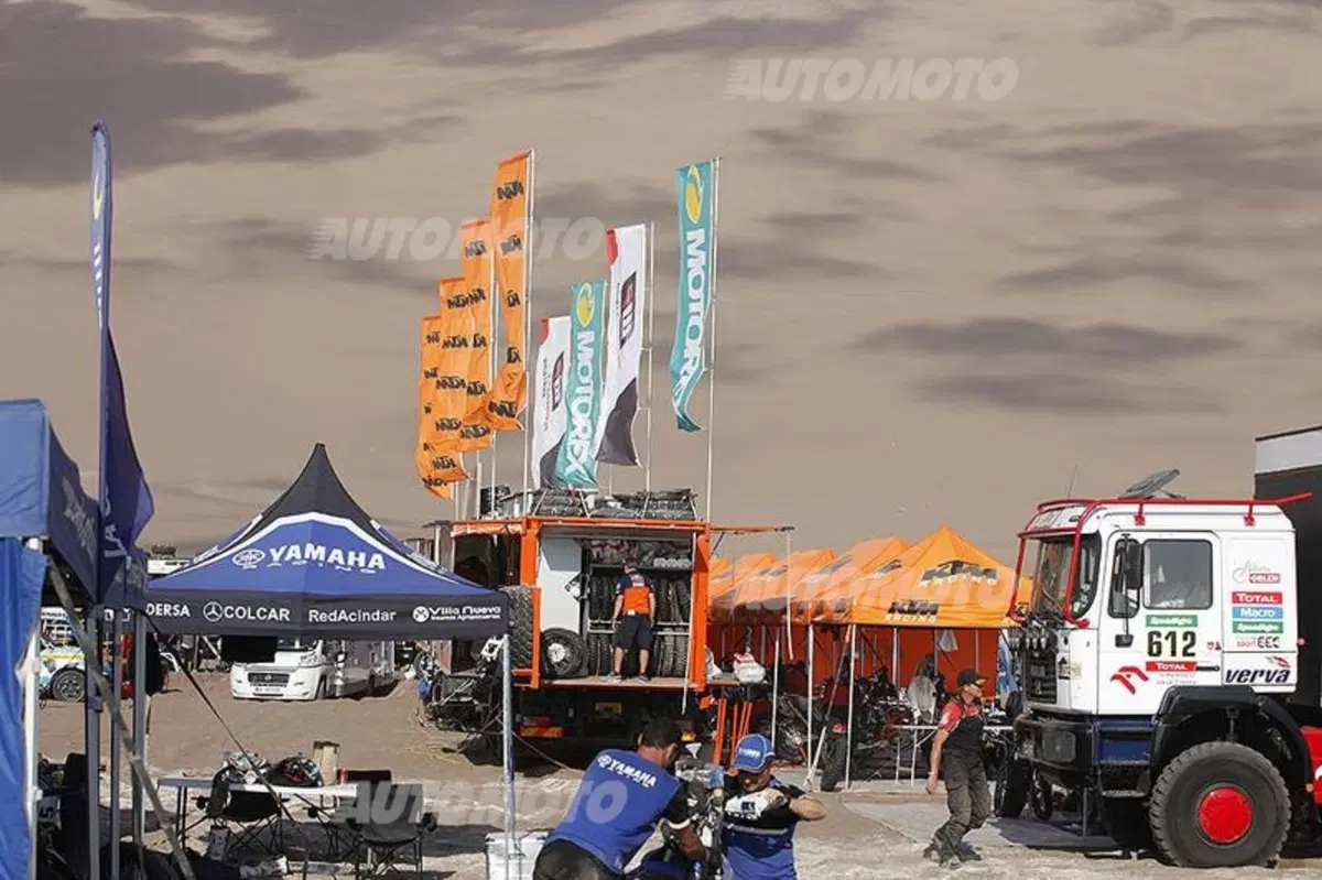 Dakar 2015, Tappa 8. Al-Rajhi porta la Toyota al successo. Nelle moto vince Goncalves (Honda)