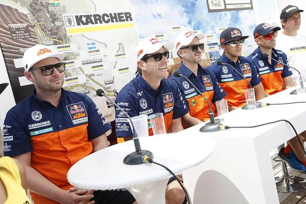 Dakar 2015, Tappa 8. Al-Rajhi porta la Toyota al successo. Nelle moto vince Goncalves (Honda) (3)