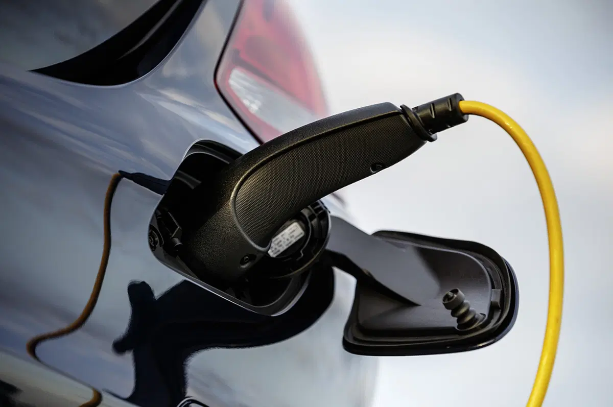 Mercedes Classe C Plug-in Hybrid: efficienza sportiva (10)